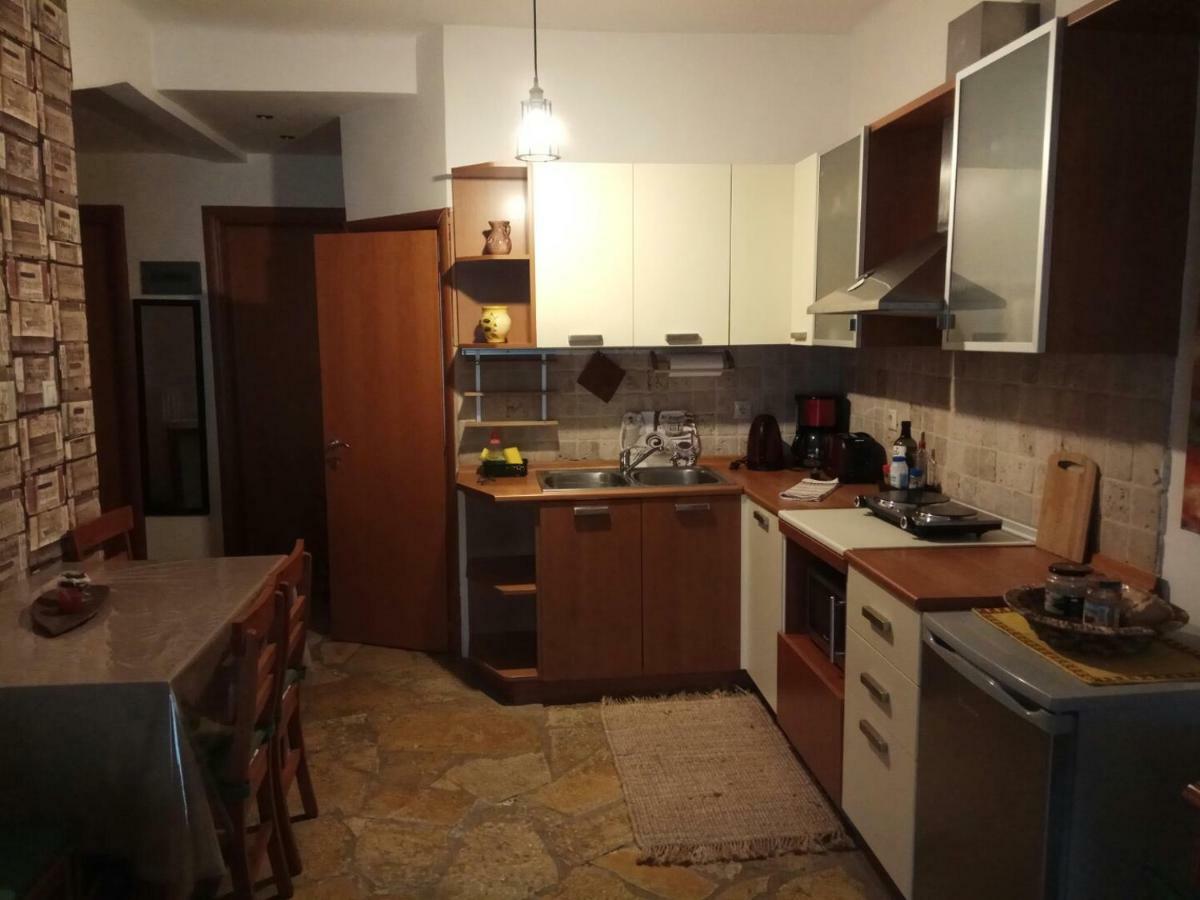 Two Bedroom Apartment 塞萨洛尼基 外观 照片