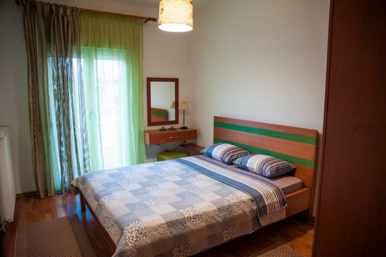Two Bedroom Apartment 塞萨洛尼基 外观 照片
